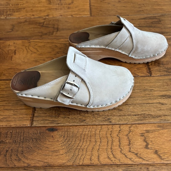 Troentorp Swedish Hopper Clogs - Picture 2 of 6